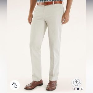 Men’s Brooks Brothers Pants in Stone. Advanced Chino Milano (Slim) Fit. W32 L32